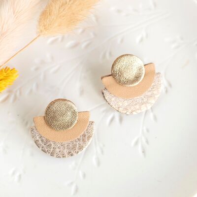 Half circle stud earrings in gold leather, pink beige, gold scales