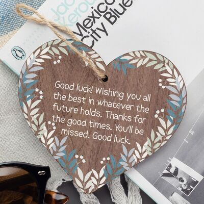 „Good Luck You'll Be Missed“-Geschenkschild aus Holz zum Aufhängen in Herzform, zum Abschied vom Arbeitskollegen