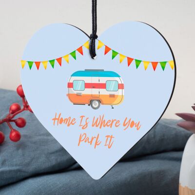 „Home Is Where You Park It“-Geschenkschild aus Holz in Herzform zum Aufhängen für Wohnwagen