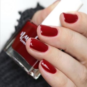 Vernis à ongles rouge - DUE TORRI 4