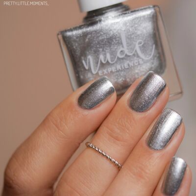 Silver nail polish - METEOR
