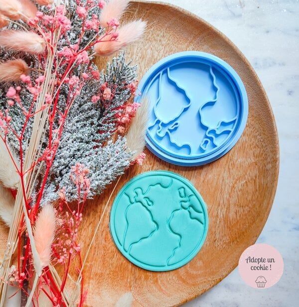 Tagliabiscotti 8 cm - pianeta terra