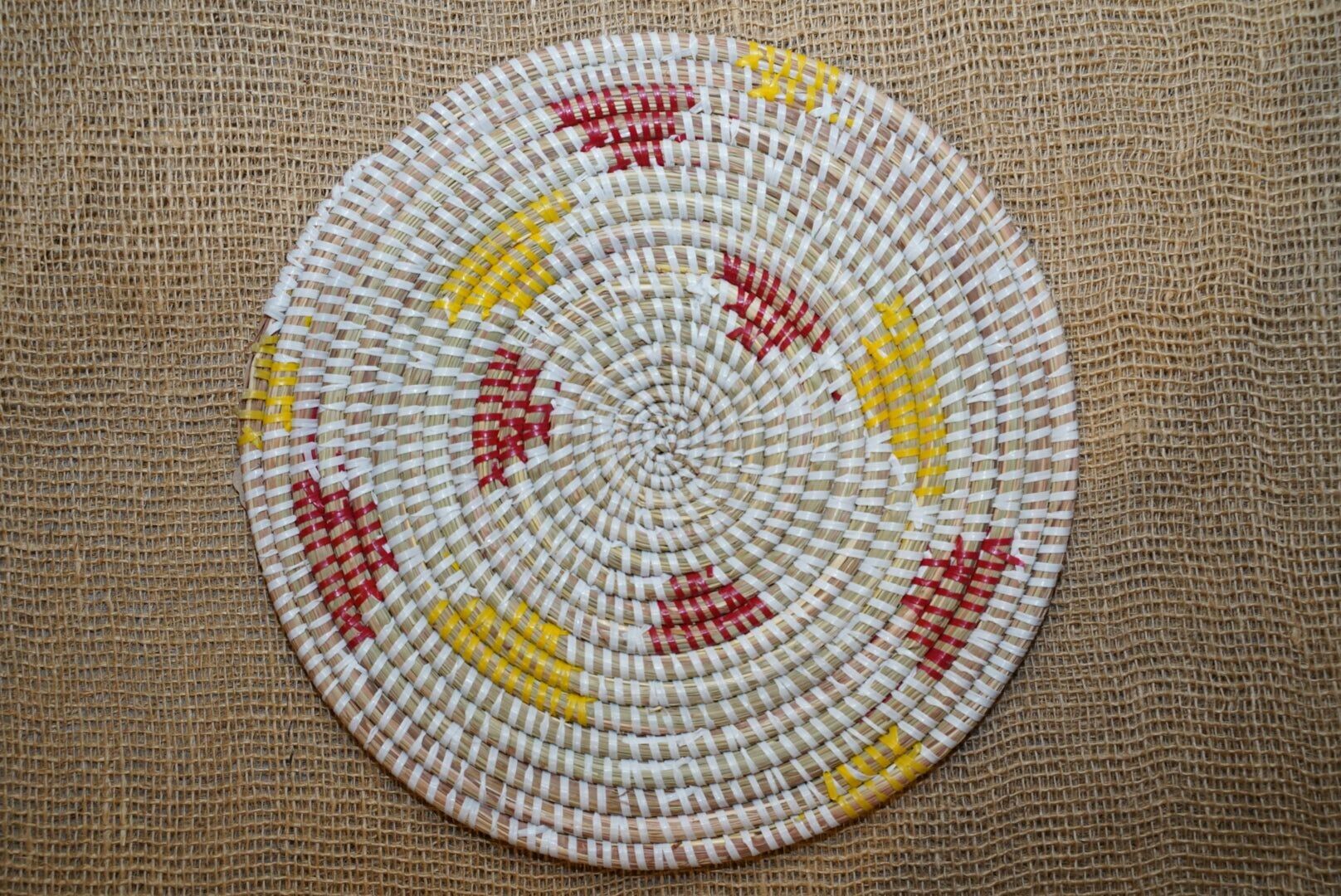 Place Matt – Senegal – Rot und Gelb