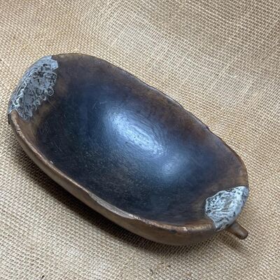 Vintage Tutsi Bowl Rwanda KX106.3