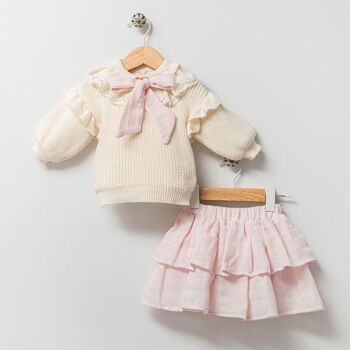 Magnifique ensemble pour fille, un paquet de quatre tailles, avec pull en tricot et jupe à volants, de 0 à 12 mois 4