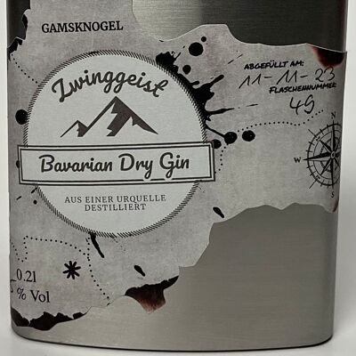 Gamsknokel Bavarian Dry Gin  im Loden Dry Gin verfahren hergestellt