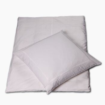 Parure de lit en blanc (broderie blanche) 1