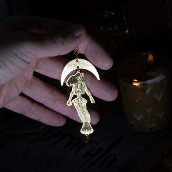 collier pendentif sirène - squelette en laiton 4