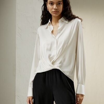 Silk blouse with pleats at the hem
