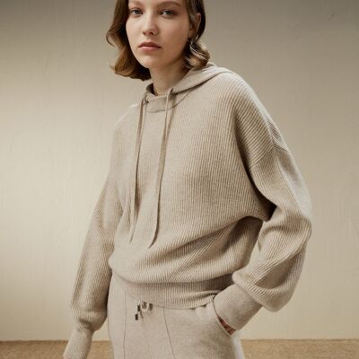 Eshe 2-in-1 detachable cashmere hoodie