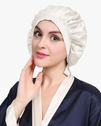 Bonnet de nuit en soie style classique 2