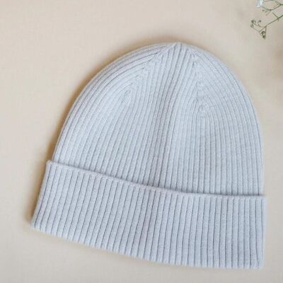 Gorro “Friedo” color crema