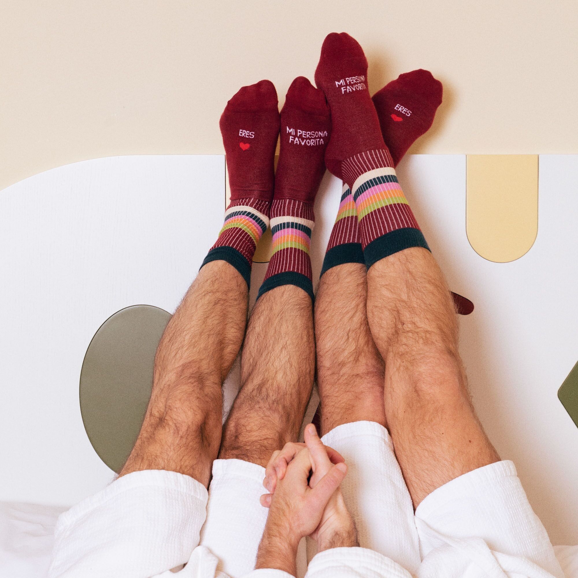 UO Lustige Socken mit der Botschaft „Du bist mein Lieblingsmensch“ Kastanienbraun