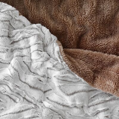 Cocooning Tiger Throw