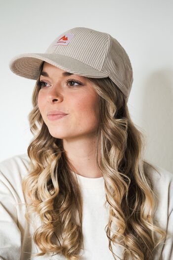 Casquette velours côtelé beige 4