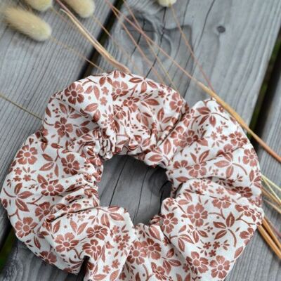 Organic EMY scrunchie - small copper flowers