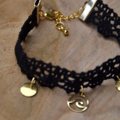 Boho bracelet - black lace & wave pendant