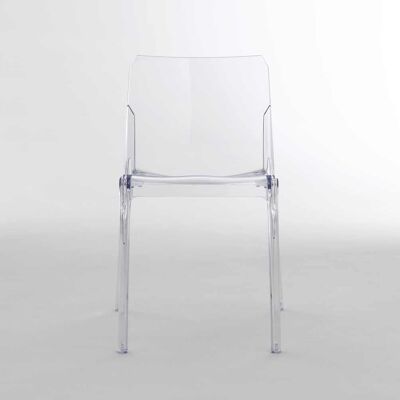 MI_AMI sedia in policarbonato trasparente, impilabile, per uso indoor e outdoor.