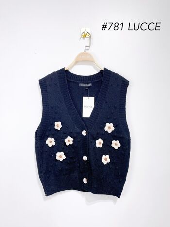 Gilet sans manches à fleurs tricotées - 781 7