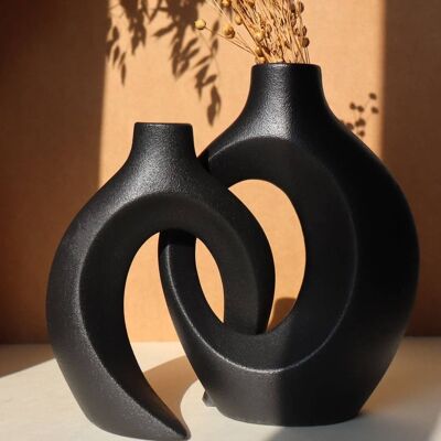 Duo of Intertwined Ceramic Vases - Black