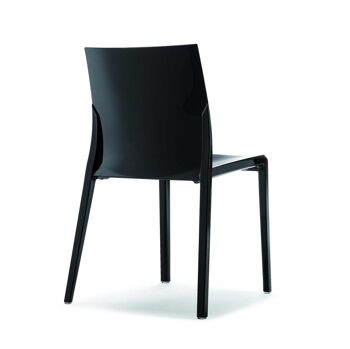 Chaise MAMAMIA noir brillant, empilable, pour usage intérieur et extérieur. 2