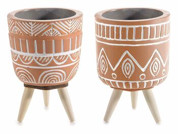 Vases tribaux en ciment décorés de trépied en bois