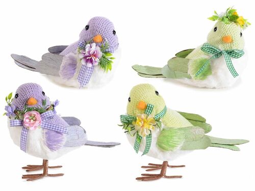 Uccellini in maglia con fiori da appoggiare