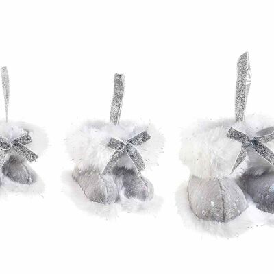 Decoration to hang on a boot with fur details and silver glittery ribbon in a set of 3 sizes