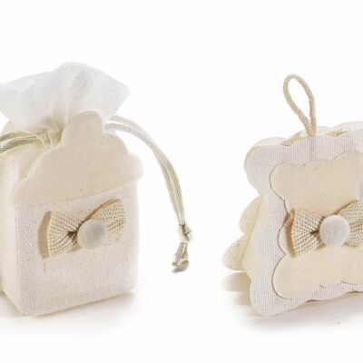Fabric favor boxes with velvety decorations