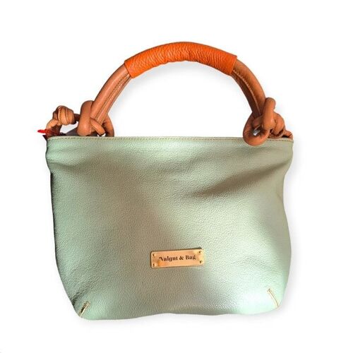 Bolso de hombro Amalesh en piel vacuna color Verde Menta y Caramelo