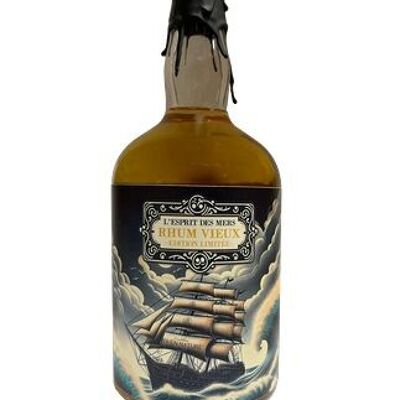 OLD RUM - THE SPIRIT OF THE SEAS