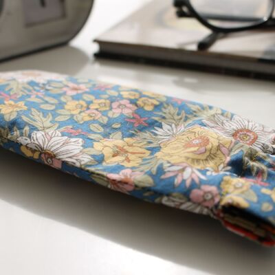 Edna blue flowers glasses case