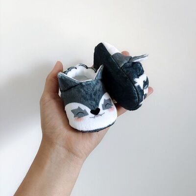 Baby Booties - Wolf