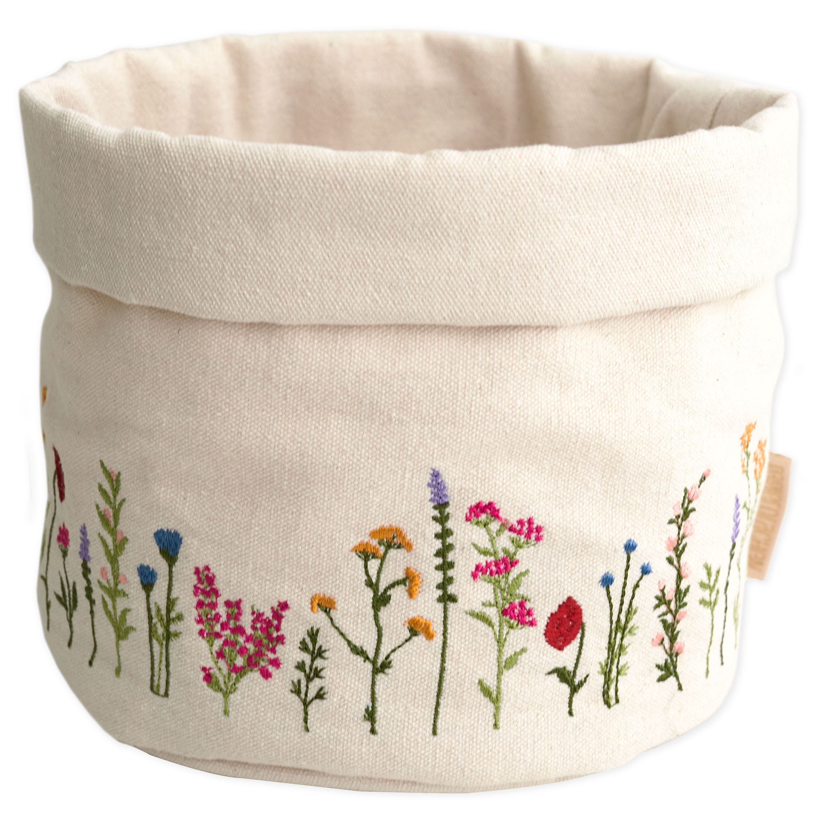 Set prato primaverile con cestino per il pane 01