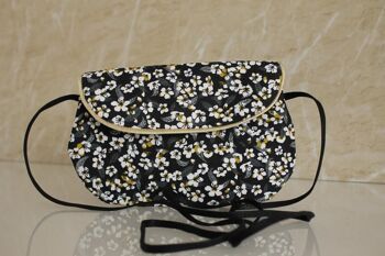 Sac poketto fleur blanche noire 3