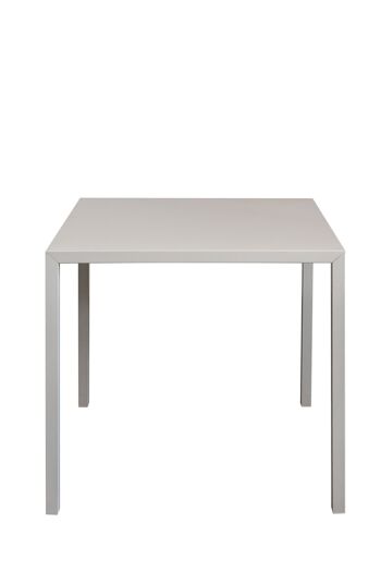 Table en métal X_LIGHT pour l'extérieur. 9