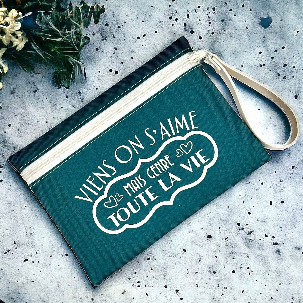 Pouch M, "Dai, ci amiamo ma come per il resto della nostra vita" Brooklyn jade