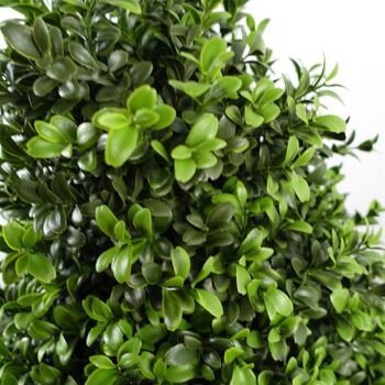 Feuille 120cm Buxus Ball Cone Arbre Artificiel Résistant Aux UV Extérieur 4