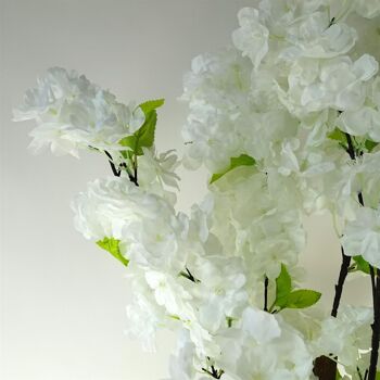 Arbre à fleurs blanches artificielles 3