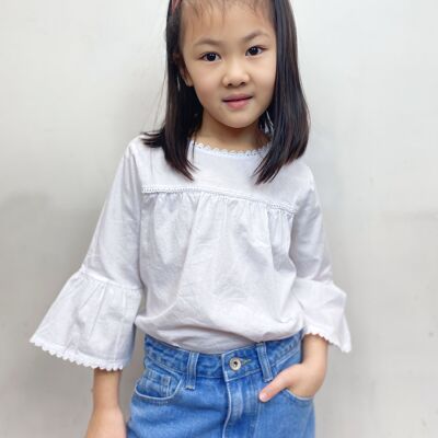 Cotton top with 3/4 sleeves and embroidery for girls