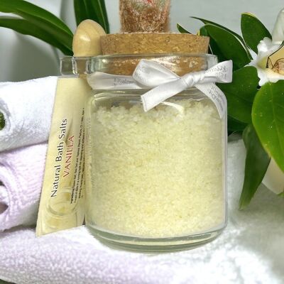 Sali da bagno naturali al profumo di vaniglia in un barattolo di vetro con misurino (225gr)