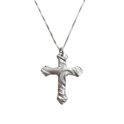 Handmade 925 'Twirls' cross with a 925 chain