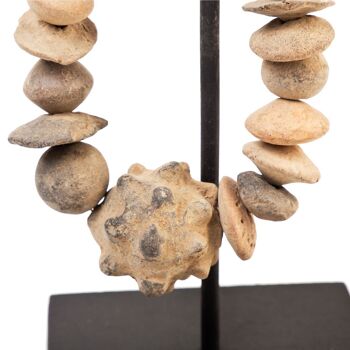 Perles en terre cuite vieilles de plus de 500 ans 23G 2