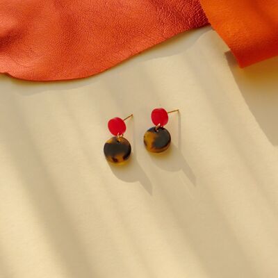 Tiny Leo Dots statement earrings in red