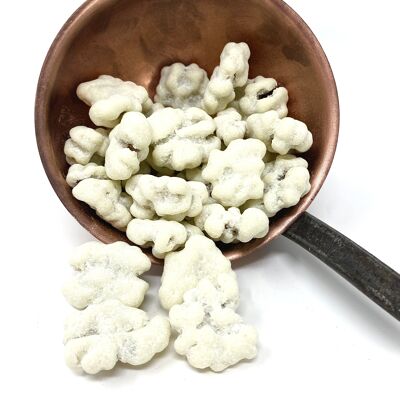 White chocolate nuts (bulk 1kg)