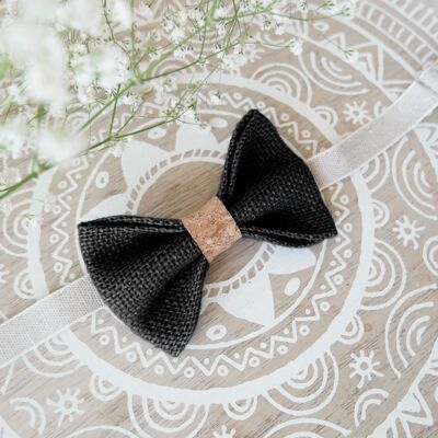Bow tie in black burlap and cork