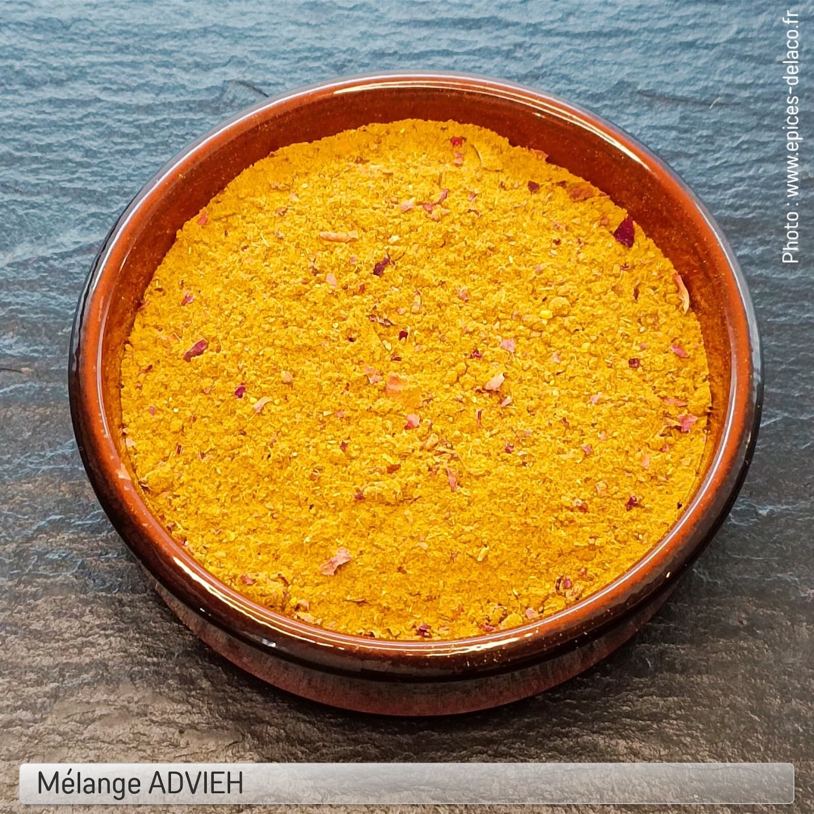 ADVIEH – Mischungen aus Gewürzen, Kräutern und Aromen