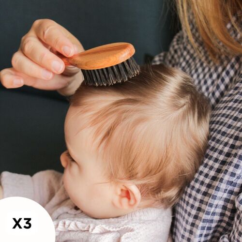 Brosse à cheveux en bois et poils de sanglier, petit modèle pour enfant