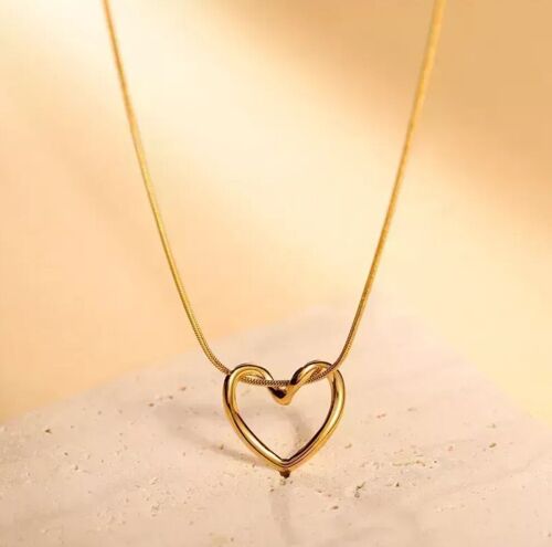 18K gold plated heart necklace