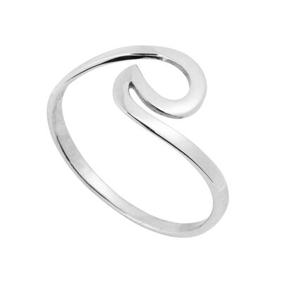 Hermoso anillo de onda de plata